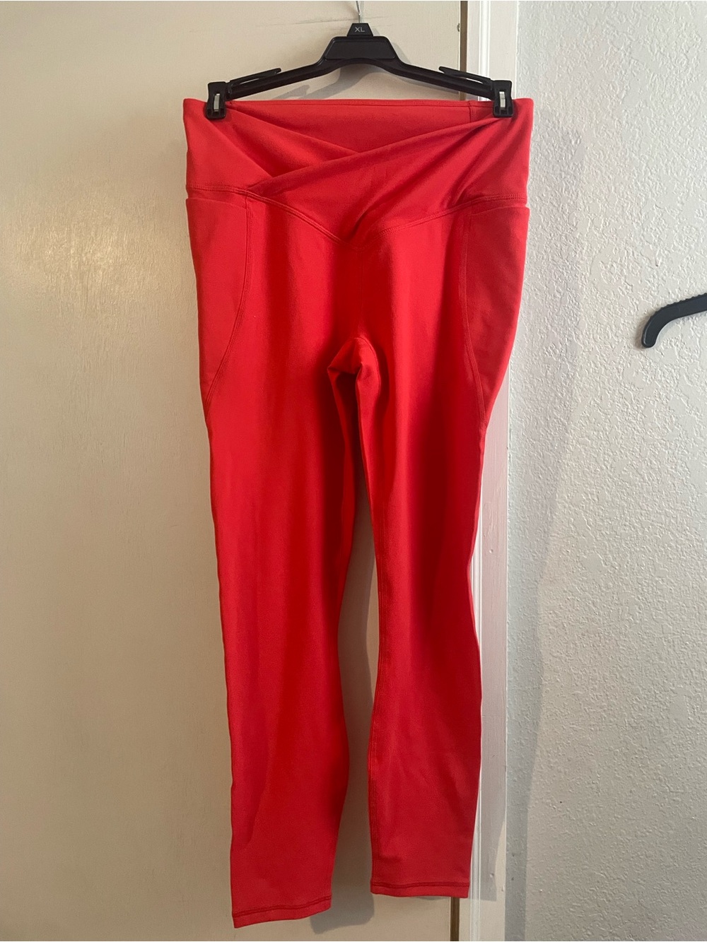 Fabletics Oasis PureLuxe HW Crossover 7/8 Leggings - Picture 3 of 5